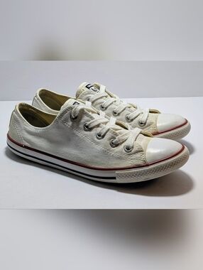 Converse Chuck Taylor All Star Low Top Women’s Size 7.5 Off White Canvas Sneaker